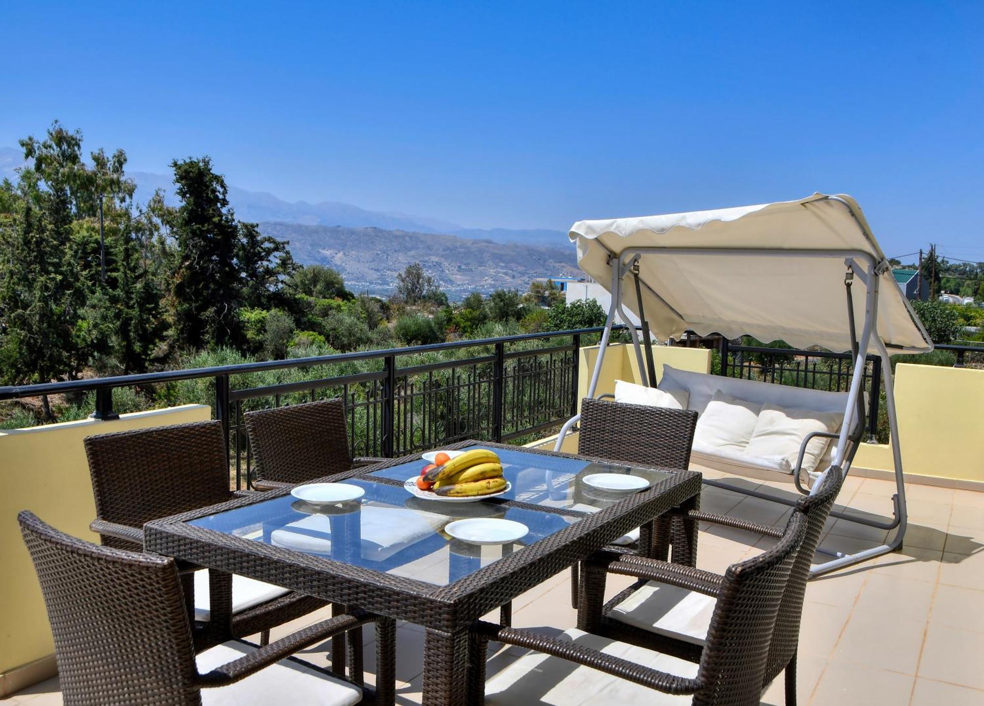 Souda Bay View With Private Pool Near Chania City Exterior photo